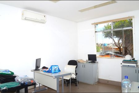 Casa à venda com 510m², 6 quartos e 6 vagasQuarto 2