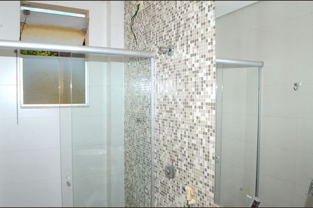 Casa à venda com 510m², 6 quartos e 6 vagasBanheiro 2