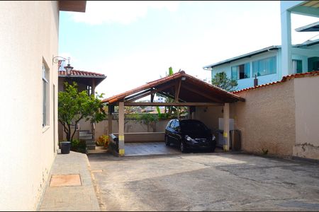 Casa à venda com 510m², 6 quartos e 6 vagasÁrea externa