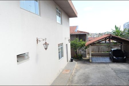 Casa à venda com 510m², 6 quartos e 6 vagasÁrea externa