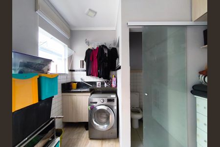 Casa à venda com 114m², 2 quartos e 1 vagaÁrea de Serviço