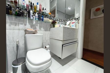 Casa à venda com 114m², 2 quartos e 1 vagaBanheiro