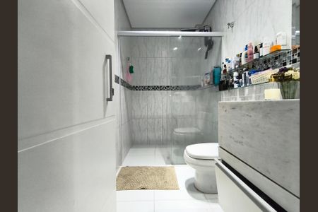 Casa à venda com 114m², 2 quartos e 1 vagaBanheiro