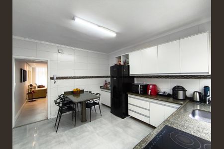 Casa à venda com 114m², 2 quartos e 1 vagaCozinha