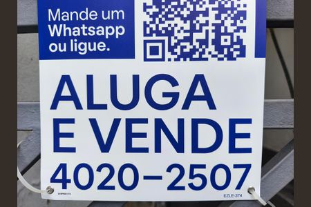 Casa à venda com 114m², 2 quartos e 1 vagaPlaquinha EZLE-374