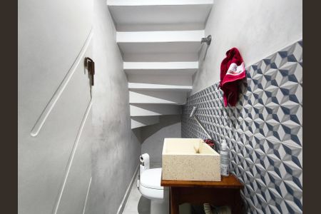 Casa à venda com 114m², 2 quartos e 1 vagaLavabo