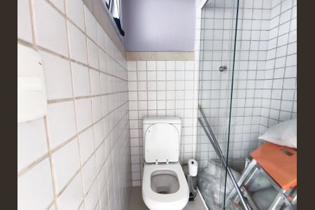 Casa à venda com 114m², 2 quartos e 1 vagaBanheiro de serviço