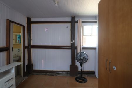 Casa à venda com 115m², 6 quartos e 2 vagasQuarto casa 4