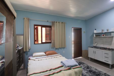 Casa à venda com 115m², 6 quartos e 2 vagasKitnet Casa 3