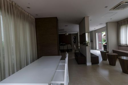 Apartamento para alugar com 116m², 2 quartos e 2 vagasÁrea comum - Salão de festas