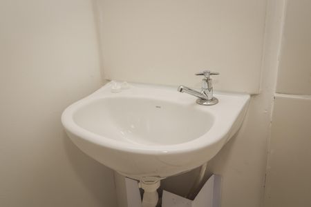 Studio para alugar com 17m², 1 quarto e sem vaga Studio para alugar com 17m², 1 quarto e sem vagaBanheiro da Suite