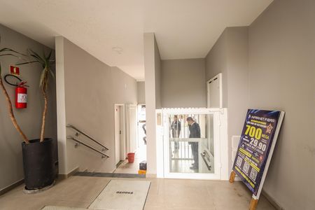 Studio para alugar com 17m², 1 quarto e sem vaga Studio para alugar com 17m², 1 quarto e sem vagaElevador PCD