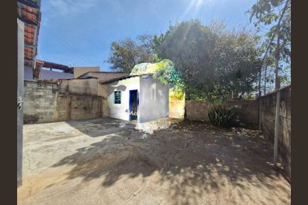 Casa à venda com 115m², 4 quartos e 3 vagas