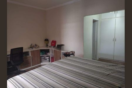 Casa à venda com 3 quartos, 260m² em Parque São Quirino, Campinas