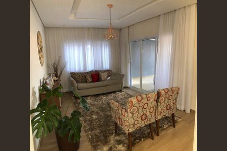 Casa à venda com 4 quartos, 255m² em Parque São Quirino, Campinas