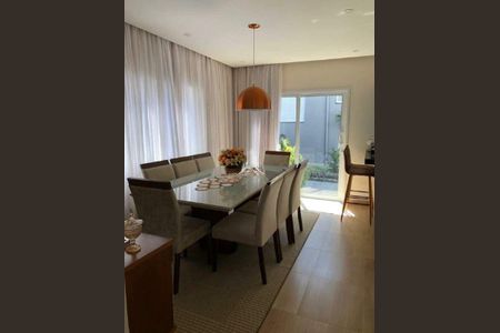 Casa à venda com 4 quartos, 255m² em Parque São Quirino, Campinas