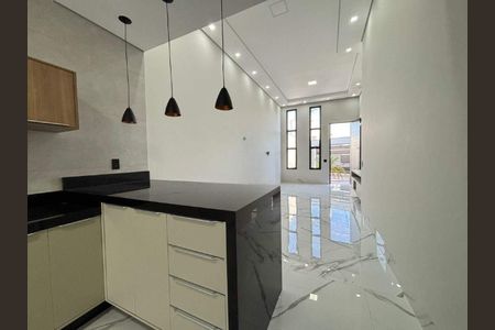 Casa à venda com 190m², 3 quartos e 2 vagas