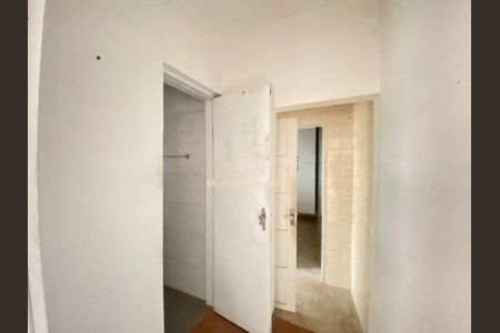 Casa à venda com 220m², 4 quartos e 1 vaga