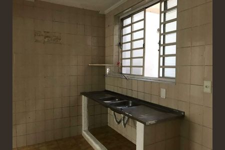 Casa à venda com 6 quartos, 210m² em Jardim São Vicente, Campinas