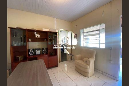 Casa à venda com 3 quartos, 150m² em Vila Marieta, Campinas