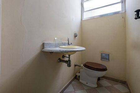 Apartamento à venda com 209m², 3 quartos e 2 vagas Apartamento à venda com 209m², 3 quartos e 2 vagasLavabo