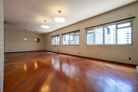 Sala de apartamento à venda com 3 quartos, 209m² em Jardins, São Paulo