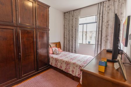 Apartamento para alugar com 116m², 3 quartos e 1 vagaQuarto 1