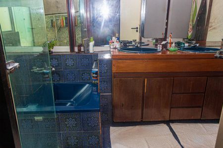 Casa à venda com 400m², 4 quartos e 3 vagasBanheiro da Suíte 3