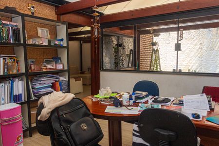 Casa à venda com 400m², 4 quartos e 3 vagasEscritório