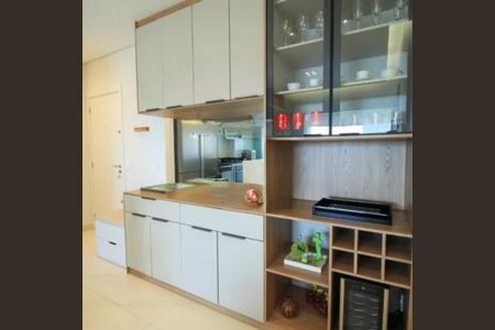 Apartamento à venda com 75m², 2 quartos e 1 vagaSALA