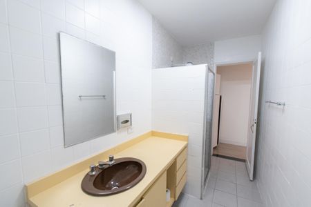 Apartamento à venda com 65m², 1 quarto e 1 vaga Apartamento à venda com 65m², 1 quarto e 1 vagaBanheiro