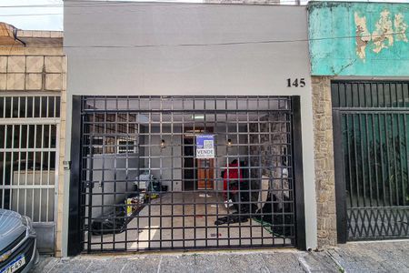 Casa à venda com 160m², 2 quartos e 2 vagasFachada