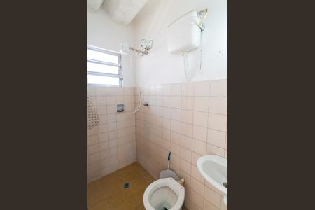 Casa à venda com 210m², 3 quartos e 2 vagasBanheiro da edícula