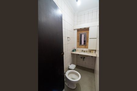 Casa à venda com 210m², 3 quartos e 2 vagasLavabo