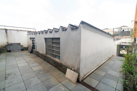 Casa à venda com 210m², 3 quartos e 2 vagasQuintal