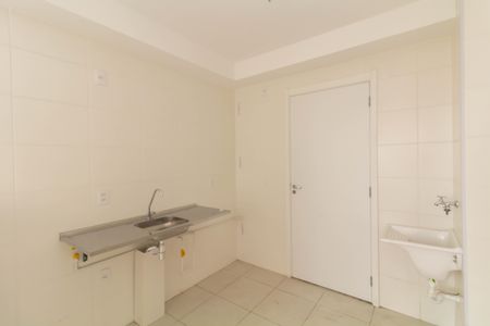 Apartamento para alugar com 32m², 2 quartos e sem vaga Apartamento para alugar com 32m², 2 quartos e sem vagaSala/Cozinha