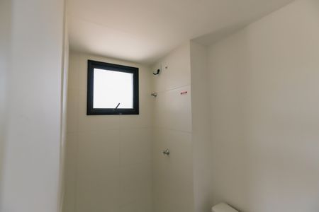 Apartamento à venda com 39m², 2 quartos e sem vaga Apartamento à venda com 39m², 2 quartos e sem vagaBanheiro