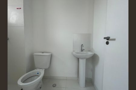 Apartamento à venda com 39m², 2 quartos e sem vaga Apartamento à venda com 39m², 2 quartos e sem vagaBanheiro