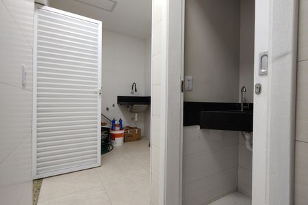 Casa de condomínio à venda com 209m², 4 quartos e 3 vagasÁrea de Serviço