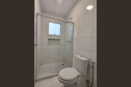 Casa de condomínio à venda com 209m², 4 quartos e 3 vagasBanheiro do Quarto Suíte 3 e 4