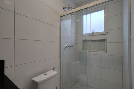 Casa de condomínio à venda com 209m², 4 quartos e 3 vagasBanheiro da Suíte 1