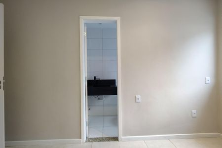 Casa de condomínio à venda com 209m², 4 quartos e 3 vagasQuarto 1 - Suíte