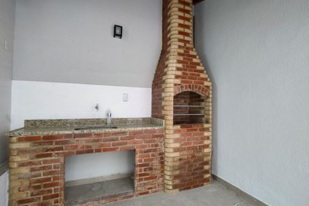 Casa de condomínio à venda com 209m², 4 quartos e 3 vagasChurrasqueira