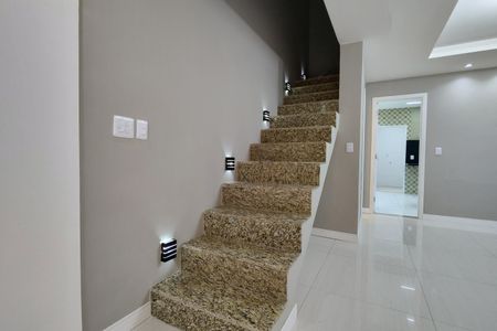 Sala de casa de condomínio à venda com 4 quartos, 209m² em Freguesia (jacarepaguá), Rio de Janeiro