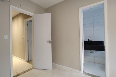 Casa de condomínio à venda com 209m², 4 quartos e 3 vagasQuarto 1 - Suíte