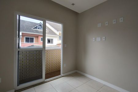 Casa de condomínio à venda com 209m², 4 quartos e 3 vagasQuarto 2 - Suíte