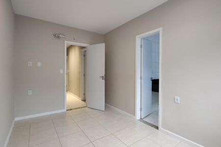 Casa de condomínio à venda com 209m², 4 quartos e 3 vagasQuarto 1 - Suíte