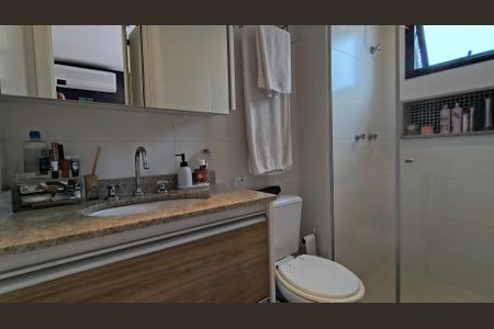 Apartamento à venda com 156m², 3 quartos e 2 vagas Apartamento à venda com 156m², 3 quartos e 2 vagasBanheiro da Suíte 2