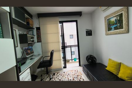Apartamento à venda com 156m², 3 quartos e 2 vagas Apartamento à venda com 156m², 3 quartos e 2 vagasSuíte 1