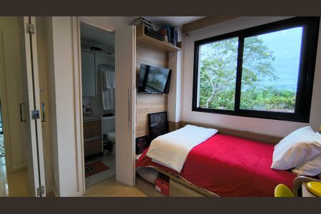 Apartamento à venda com 156m², 3 quartos e 2 vagas Apartamento à venda com 156m², 3 quartos e 2 vagasSuíte 2